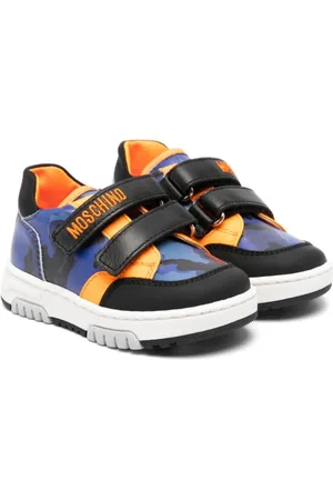 Moschino Sneakers mit Logo-Stickerei