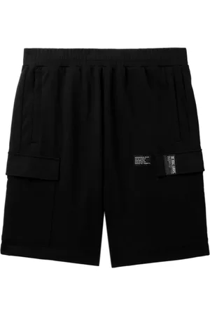 Izzue Shorts mit Logo-Applikation