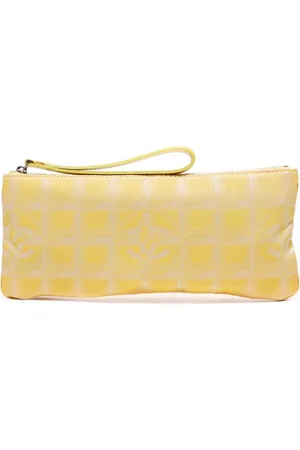 CHANEL 2002 New Travel Clutch