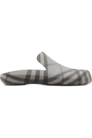 Burberry Stingray Slipper mit kariertem Futter