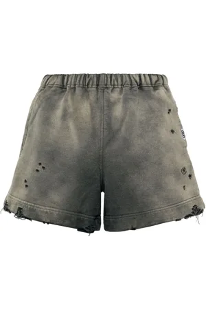 Maison Mihara Yasuhiro Shorts im Distressed-Look