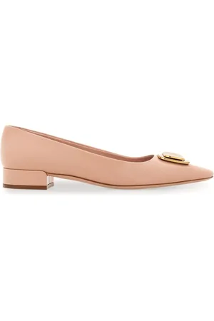 Salvatore Ferragamo New Vara Pumps