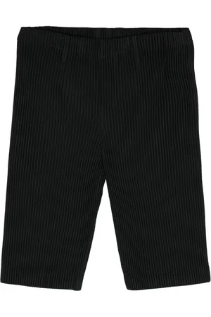 Issey Miyake Shorts mit plissiertem Effekt