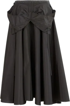 Maison Margiela Midirock im Layering-Look