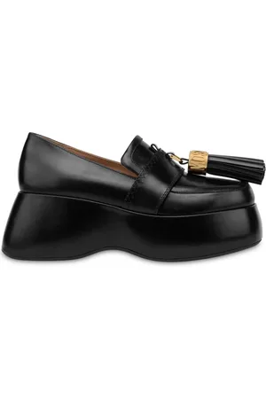 Moschino Loafer mit Quastenanhänger