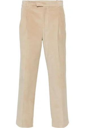 Drôle de Monsieur Cordhose mit Falten
