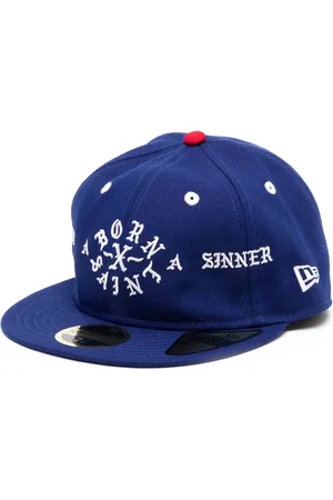 SAINT MXXXXXX Born Saint Hut