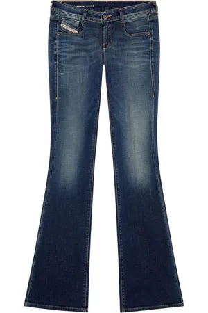 Diesel 1969 D-Ebbey Bootcut-Jeans mit mittelhohem Bund