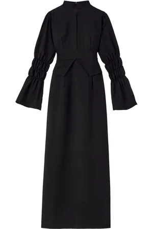 Destree Keith Kleid mit Raffungen
