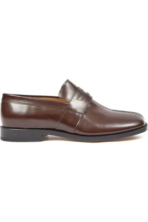 Maison Margiela Loafer in Glanzoptik mit Tabi-Kappe