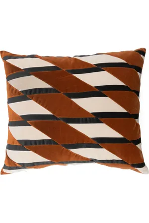 CHRISTINA LUNDSTEEN Layla Samtkissen mit geometrischem Print (50cm x 60cm)
