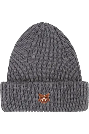 PELO FOUNDATION Beanie mit Hundeapplikation