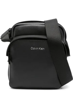 Calvin Klein Kleine Must Reporter Kuriertasche