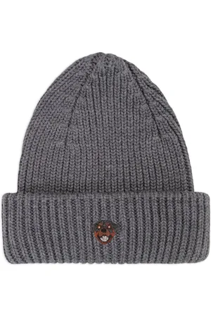PELO FOUNDATION Beanie mit Hundeapplikation