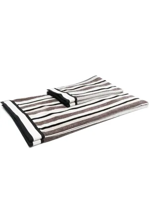 Missoni Set aus zwei gestreiften Badetüchern