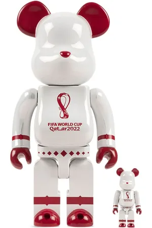 MEDICOM TOY X FIFA World Cup Qatar 2022 "White Chrome" BE@RBRICK 100% und 400% Figuren-Set