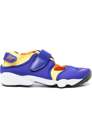 Nike Sneakers mit Klettverschluss
