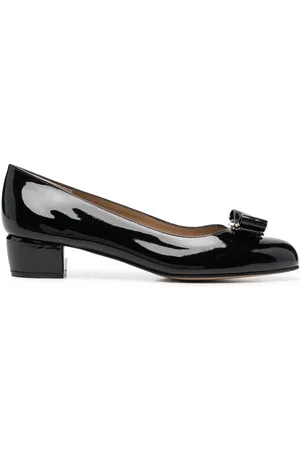 Salvatore Ferragamo Pumps mit Schleife