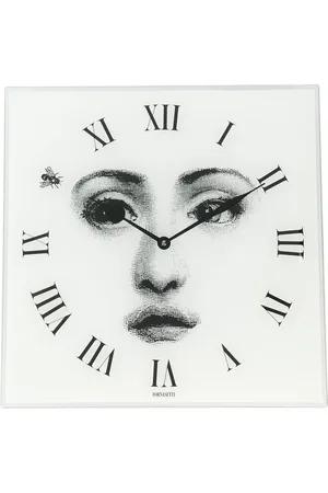 FORNASETTI Eckige Wanduhr mit Gesicht