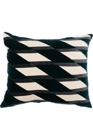 CHRISTINA LUNDSTEEN Layla Samtkissen mit geometrischem Print (50cm x 60cm)