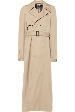 Balenciaga Trenchcoat im Deconstructed-Look