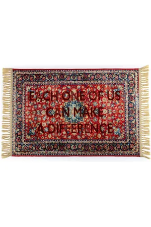 SELETTI Teppich mit eingebranntem Slogan-Print (120cm x 80cm)