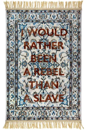 SELETTI Teppich mit eingebranntem Slogan-Print (120cm x 80cm)