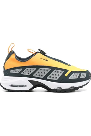 Nike Air Max SNDR Sneakers