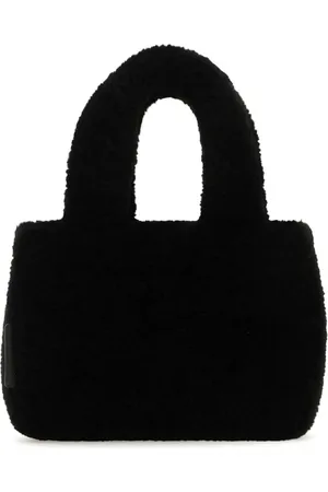 Amina Muaddi Amini Giuly Tote Bag aus Shearling