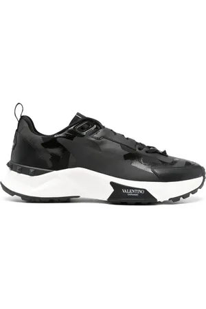 VALENTINO GARAVANI True Act Sneakers