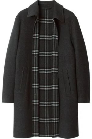 Burberry Car Mantel