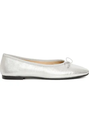 Sarah Chofakian Desk Ballerinas