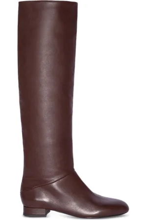 By Far Felix Stiefel