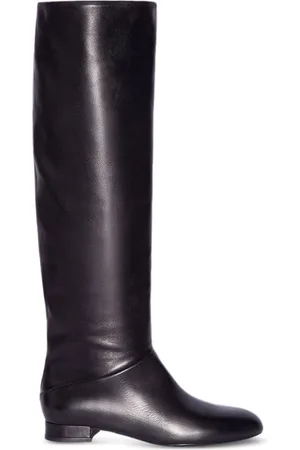 By Far Felix Stiefel
