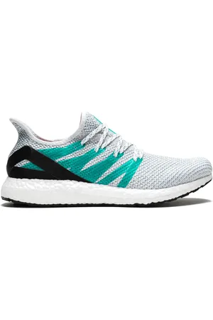 adidas AM4LDN