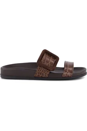 Manolo Blahnik Mayfu Fußbett Sandalen