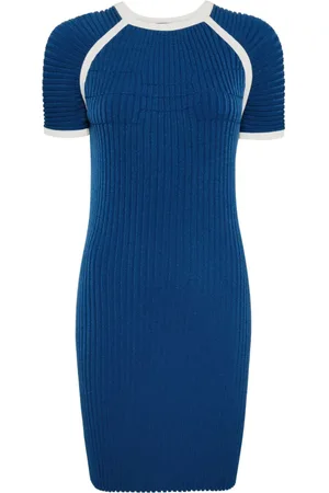 CHANEL 2000s Kleid aus geripptem Strick