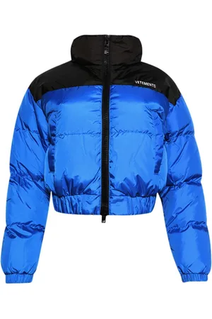 Vetements Gefütterte Jacke mit Logo-Print