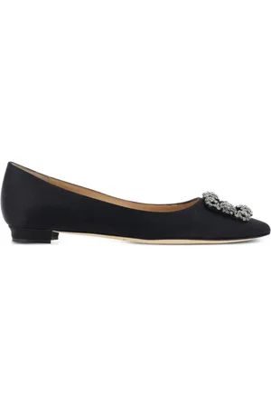 Manolo Blahnik Hangisi