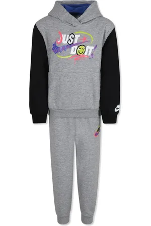Nike Jogginganzug mit Logo-Print