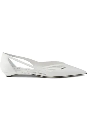 Prada Ballerinas mit Cut-Out