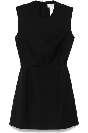 Ioana Ciolacu Ausgestelltes Minikleid