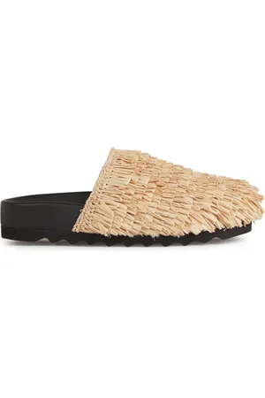 Stella McCartney Mules aus Raffiabast