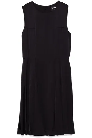 CHANEL 2001 ärmelloses Kleid mit Falten