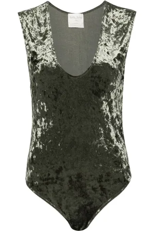 FORTE FORTE Body aus Samt mit Knitteroptik