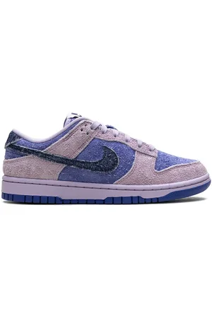 Nike Dunk Low SE Hydrangeas Sneakers
