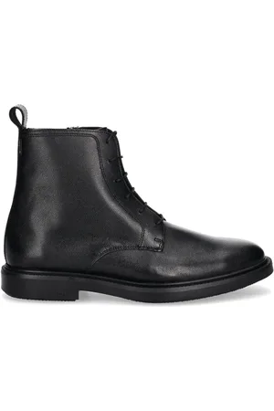 HUGO BOSS Larry Stiefel