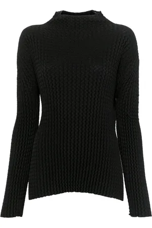 Issey Miyake Spongy-48 T-Shirt