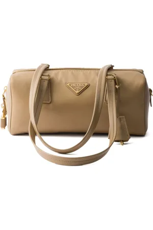 Prada Schultertasche aus Re-Nylon