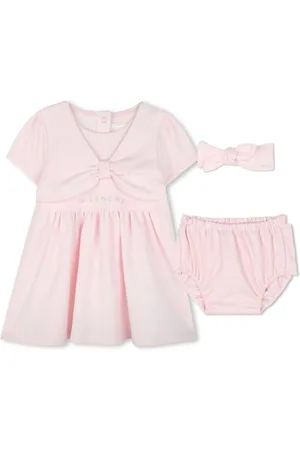 Givenchy Set aus Kleid, Windelhöschen und Haarreif